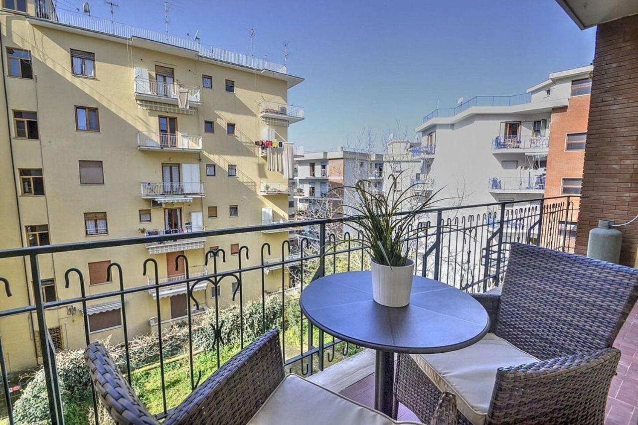 Golden Home Sorrento Exterior photo